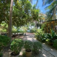 Beyond Cafe' บ้านโป่ง