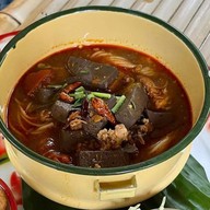 เมนูของร้าน ก๋วยเตี๋ยวเรือยกพลขึ้นบก  โคราช