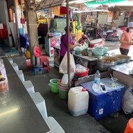 ขนมจีนรวยยาวท่าน้ำเจ้าเก่า ท่าเรือเทศบาลพระประแดง