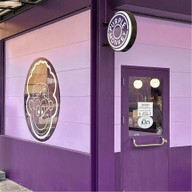 เพอร์เพิลมังกี้ชีสเค้ก (Purple Monkey Cheesecake) อ่อนนุช