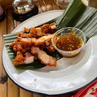 เมนูของร้าน ก๋วยเตี๋ยวเรือยกพลขึ้นบก  โคราช