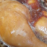 ข้าวไข่ข้นครัวคุณเหมียว หมู่บ้านปาริฉัตร( กลางซอย)