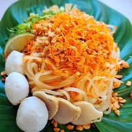 เมนูของร้าน ก๋วยเตี๋ยวโบราณ บ้านต้นโพธิ์ แพรกษา