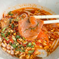 เมนูของร้าน ป้าพรก๋วยเตี๋ยวหมูสูตรโบราณ พระนครศรีอยุธยา