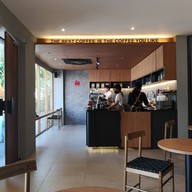 บรรยากาศ Red And Brew Coffee Nakhon Ratchasima