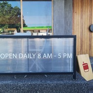 หน้าร้าน Red And Brew Coffee Nakhon Ratchasima