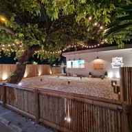 เดอะทรี แคมปิ้ง เอกมัย