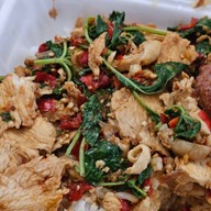 ร้านแก้วตาอาหารตามสั่ง ข้าวราดแกง&ก๋วยเตี๋ยว ซ.บุญถาวรรังสิต 1