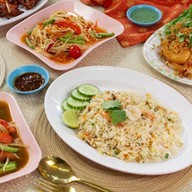 ร้านปิ่นโตอิ่มอร่อย@หมูกระทะ หน้าเขตทุ่งครุ