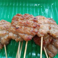คุณกำไล ไก่ย่างนมสด
