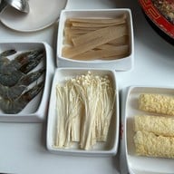 CM Jinpai Hotpot @ The Astra