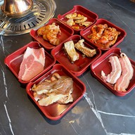 서울엔 비비큐 บางแสน ชลบุรี