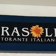 Girasole Ristorante Italiano ร้านอีตาเลียน จีราโซเล่ กาดกลางเวียง