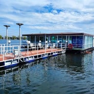 Saksiam Lakeside Resort นนทบุรี