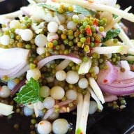 ยำแซ่บสามพี่น้อง