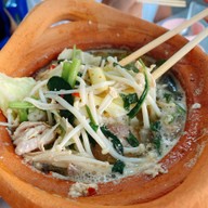 จุ่มลาดหญ้าหน้าสหกรณ์