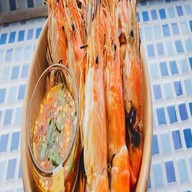 KKHappy(แม่สาวโบว์แดง)