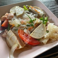 ส้มตำยกครก หัวฝาย ทุ่งเสลี่ยม