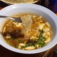 เมนูของร้าน ก๋วยจั๊บฅนเห็น