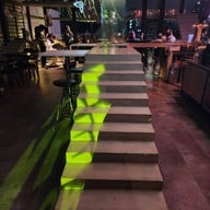 บรรยากาศ Nowhere เอกมัย