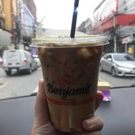 Benjamit esspreso bar