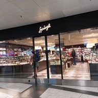 Confiserie Sprungli Zurich HB