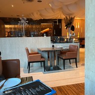La Tavola โรงแรมเรเนซองซ์ กรุงเทพฯ ราชประสงค์