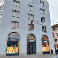 Confiserie Sprungli Zurich HB