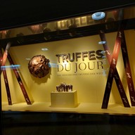 Confiserie Sprungli Zurich HB