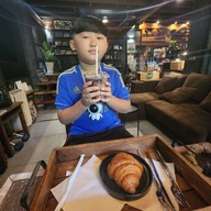 The BARN Coffee Lab : Specialty Coffee Roasters , Nakhon Pathom