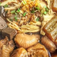 ก๋วยเตี๋ยวไก่คุณนาย