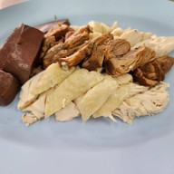 เมนูของร้าน GoAng Kaomunkai ประตูน้ำ