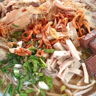 ก๋วยจั๊บญวนชามโต