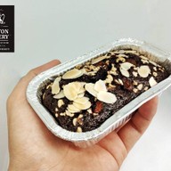 Gaston Brownies Bakery Homemade วัวลาย