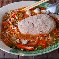 เมนูของร้าน ก๋วยเตี๋ยวต้มยำสะท้านทุ่ง