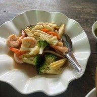 เมนูของร้าน CABIN 4 Restaurant & Café