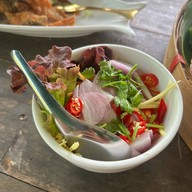 CABIN 4 Restaurant & Café