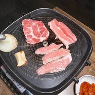 Cheongdam (ชองดัม) Korean Restaurant สุขุมวิทพลาซ่า โคเรียนทาวน์