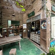 บ้านข้างวัด