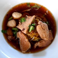 เมนูของร้าน ร้านเตี๋ยวคอกไก่