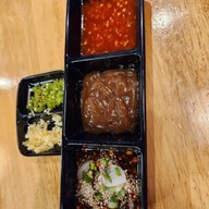 นุ่มลิ้น Yakiniku