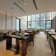 บรรยากาศ Pine Place Restaurant