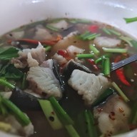 เหน่งโภชนา (อาหารป่าและอาหารพื้นบ้าน) -