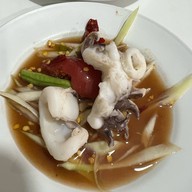 ขวัญใจ ยำมะม่วงปูม้า ตลาดสดโต้รุ่งทวีผล ศูนย์การค้าวรรัตน์