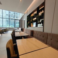 บรรยากาศ Pine Place Restaurant