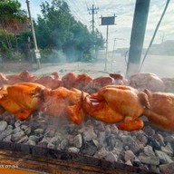 ไก่หมุน 5 ลาว (แยกลำสมพุง)