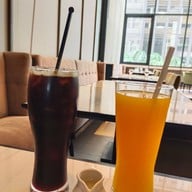 เมนูของร้าน Pine Place Restaurant