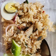 เมนูของร้าน ข้าวมันไก่จารุรัตน์(ยำไก่แซบ) ราม2