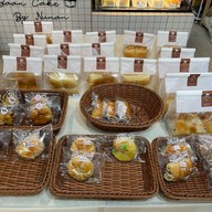 Baan Cake By Nunan สาขาหลัก หลังห้างเซ็นทรัลชลบุรี