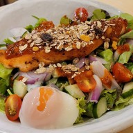 เมนูของร้าน ปลูกรัก Pretty Healthy ชั้น 2 ห้างแอมไชน่าทาวน์ ถนนเจริญกรุง 23-25